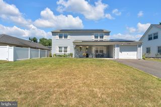 115 MIDDLEBURY LN, Willingboro, NJ 08046