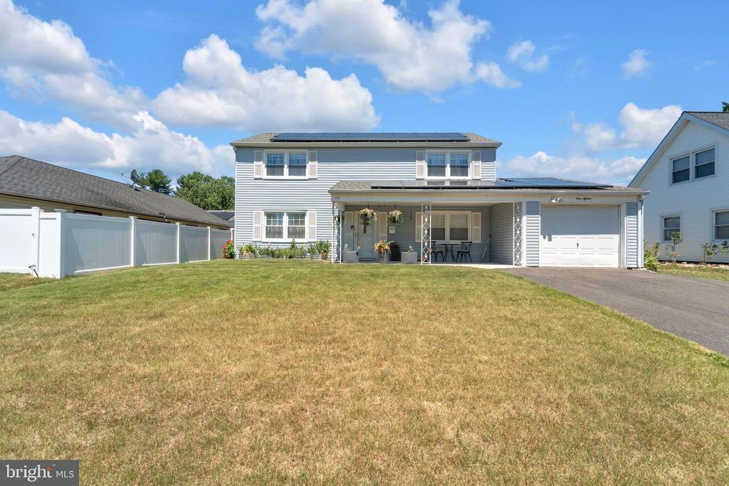 115 MIDDLEBURY LN, Willingboro, NJ 08046