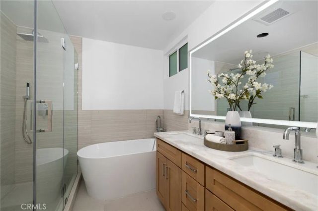 15550 Otsego Street, Encino, CA 91436