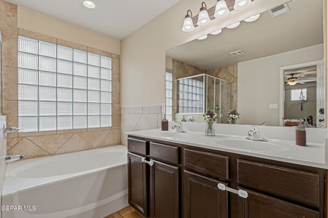 14215 SILVER POINT Avenue, El Paso, TX 79938