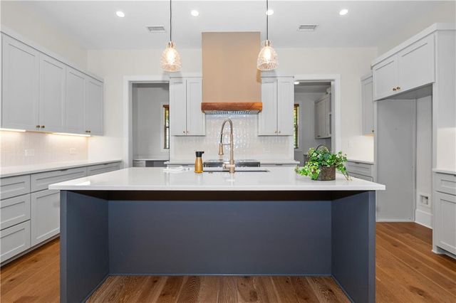 220 Arbor Garden Circle, Newnan, GA 30265