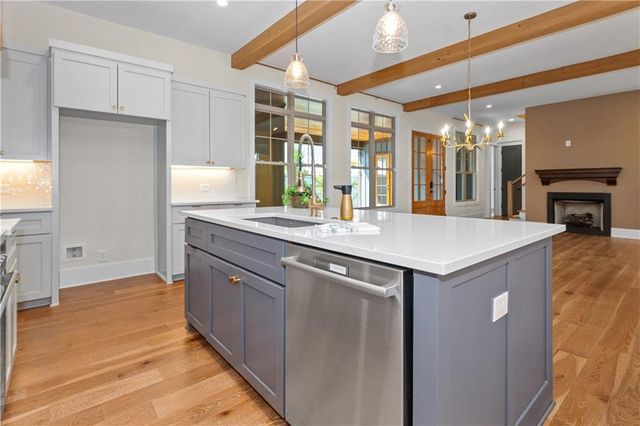 220 Arbor Garden Circle, Newnan, GA 30265