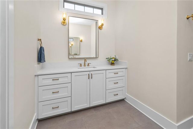 220 Arbor Garden Circle, Newnan, GA 30265