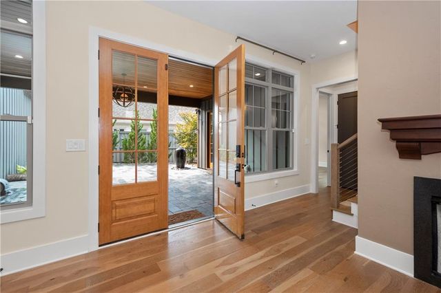 220 Arbor Garden Circle, Newnan, GA 30265