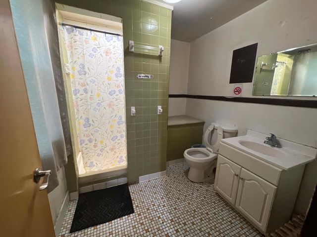 263 W 18TH Street, Erie, PA 16502