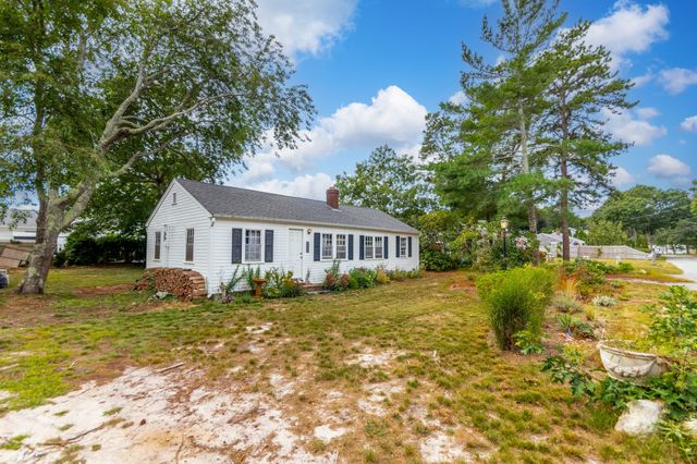 43 Evergreen St, Yarmouth, MA 02664