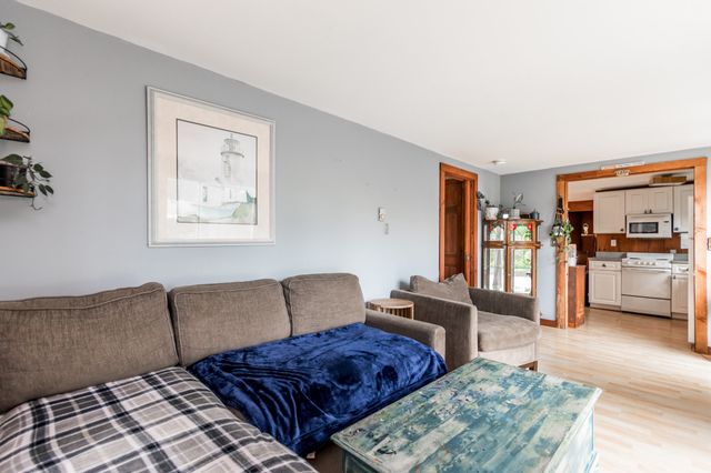 43 Evergreen St, Yarmouth, MA 02664