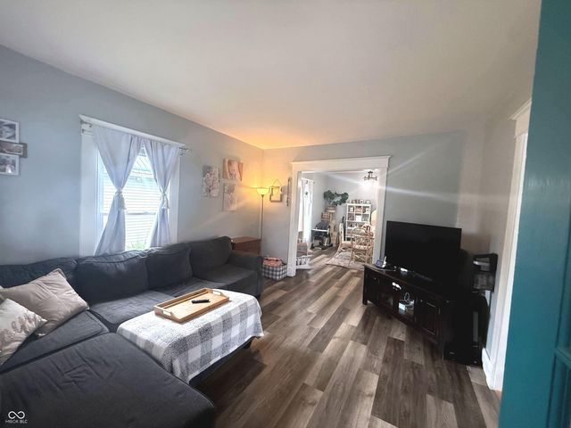1014 E Market Street, Crawfordsville, IN 47933