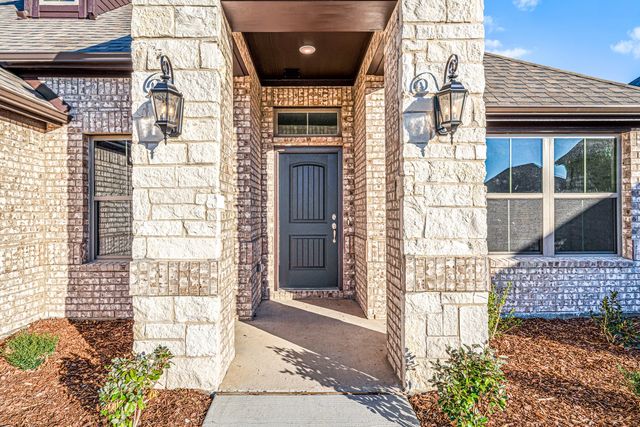 515 Cristo Range Drive, Greenville, TX 75402