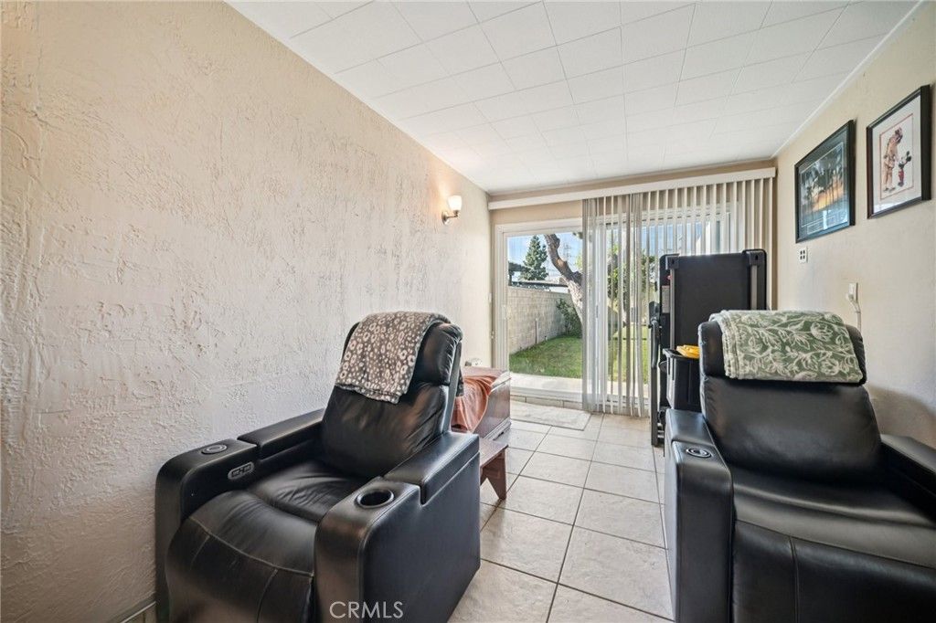 Image 13 of property listing at 1457 N Rose Street, Burbank, CA 91505