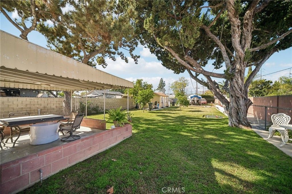 Image 26 of property listing at 1457 N Rose Street, Burbank, CA 91505