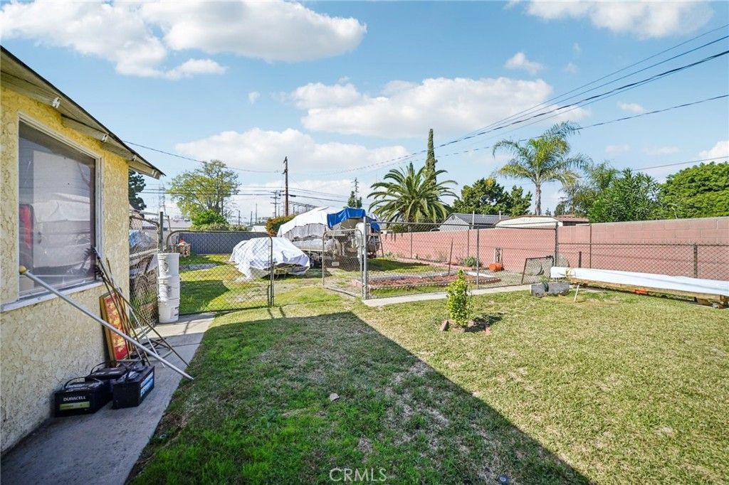 Image 29 of property listing at 1457 N Rose Street, Burbank, CA 91505