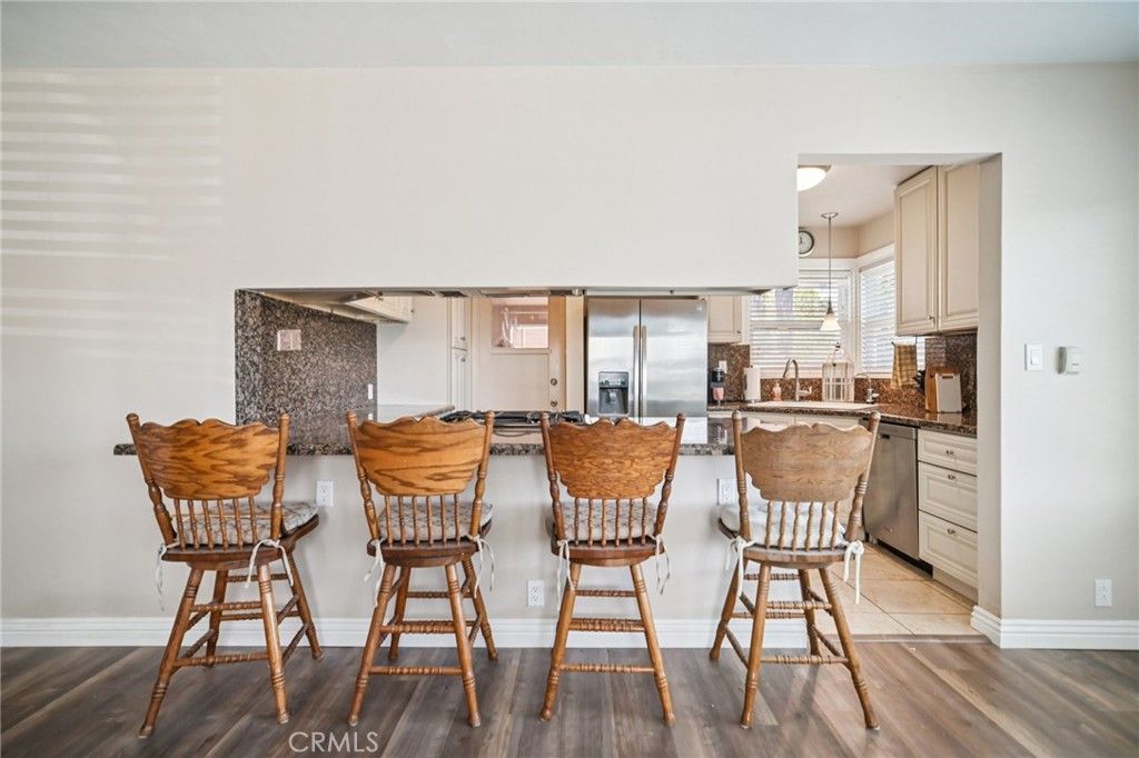 Image 7 of property listing at 1457 N Rose Street, Burbank, CA 91505