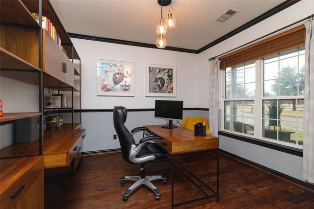 4932 Van Zandt Drive, Fort Worth, TX 76244