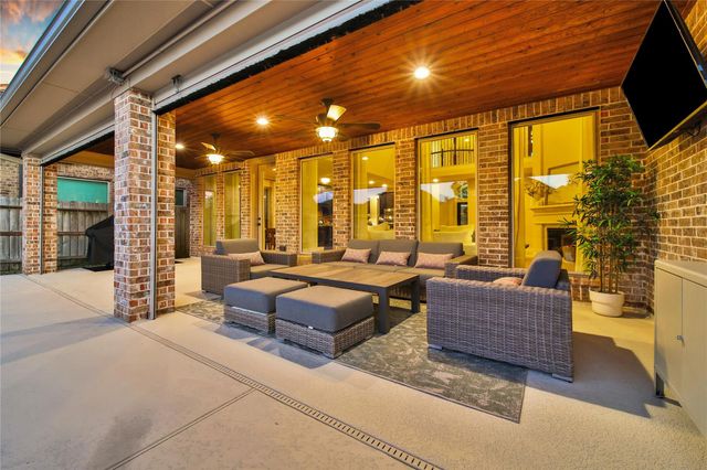 10231 Mackies Run Lane, Cypress, TX 77433