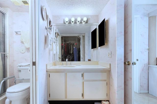 18800 Haywood Terrace 7, Boca Raton, FL 33496