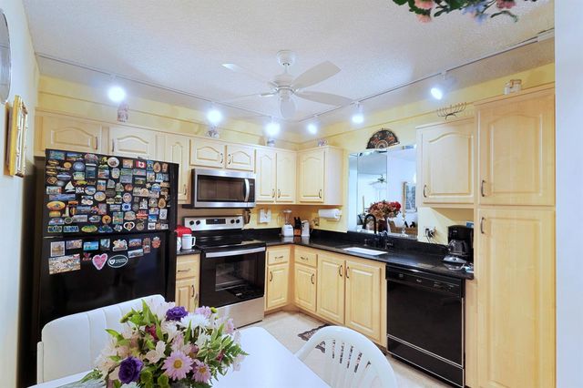 18800 Haywood Terrace 7, Boca Raton, FL 33496