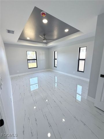 2610 NW 10th TER, Cape Coral, FL 33993