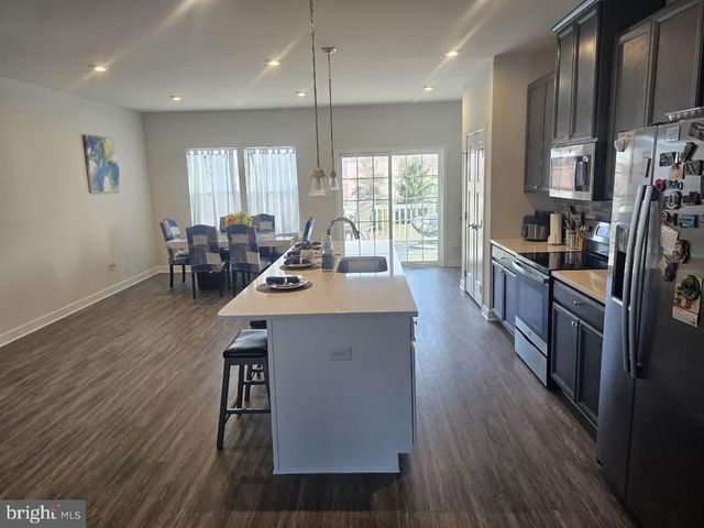 108 FREEDOM WAY, Sicklerville, NJ 08081