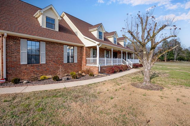 9223 Sunny Shore Lane, Chattanooga, TN 37416