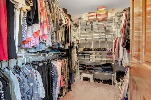 9223 Sunny Shore Lane, Chattanooga, TN 37416