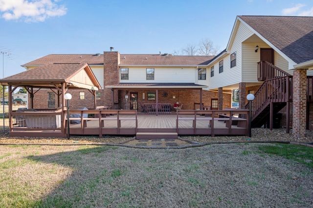 9223 Sunny Shore Lane, Chattanooga, TN 37416