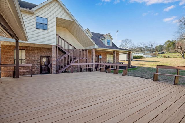 9223 Sunny Shore Lane, Chattanooga, TN 37416