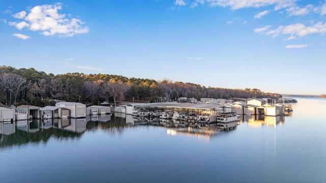 9223 Sunny Shore Lane, Chattanooga, TN 37416