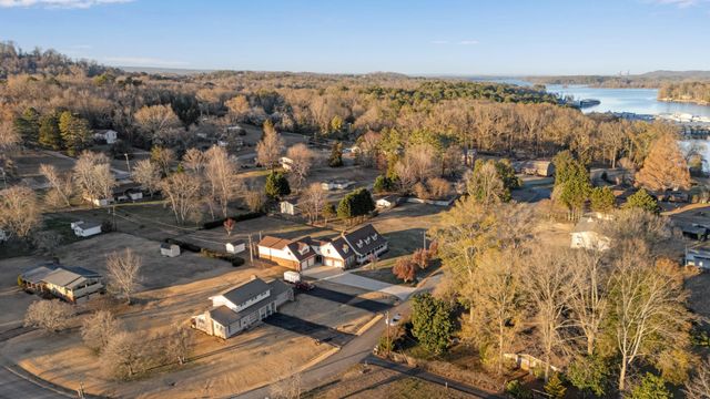 9223 Sunny Shore Lane, Chattanooga, TN 37416