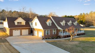 9223 Sunny Shore Lane, Chattanooga, TN 37416