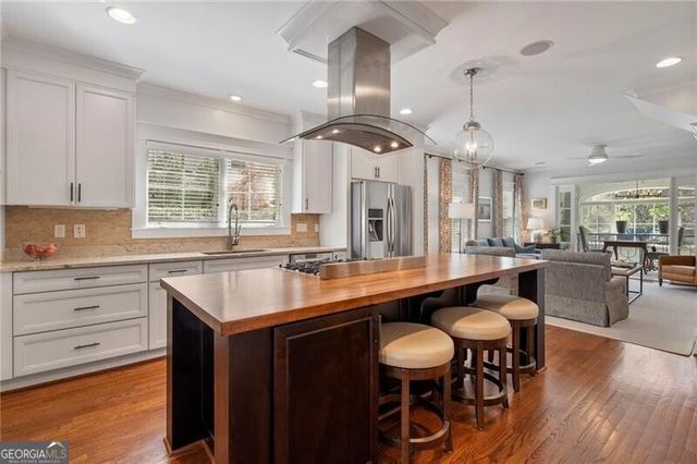 120 Peachtree Way NE, Atlanta, GA 30305