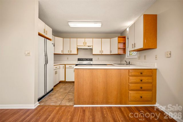 77 Chestnut Street, Tryon, NC 28782