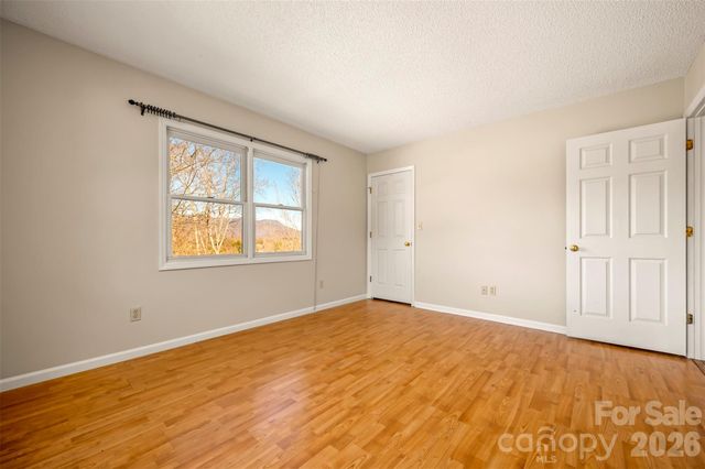 77 Chestnut Street, Tryon, NC 28782