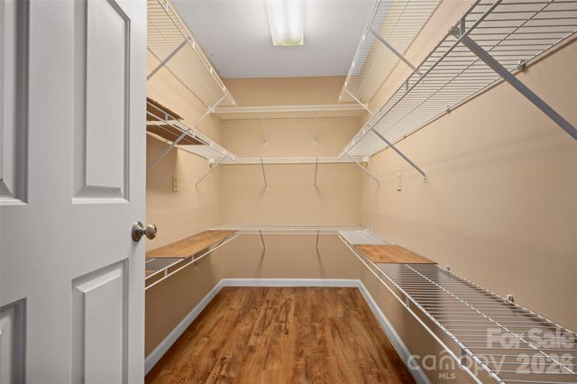 77 Chestnut Street, Tryon, NC 28782