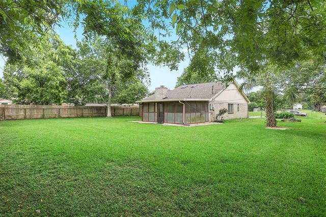 4609 S Flamingo Drive, Seabrook, TX 77586