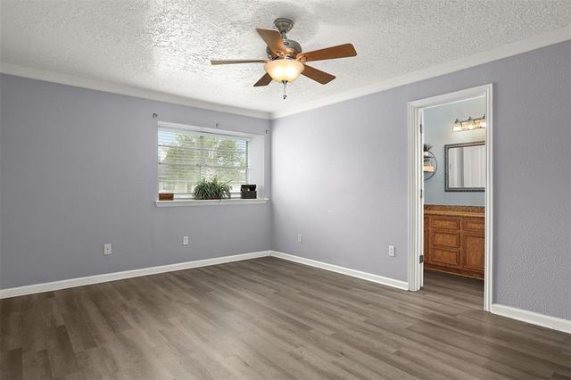 4609 S Flamingo Drive, Seabrook, TX 77586