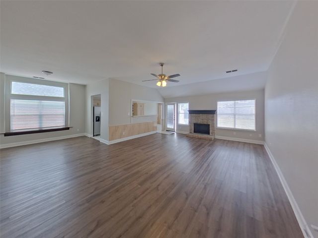 709 Flagstone Way, Wylie, TX 75098