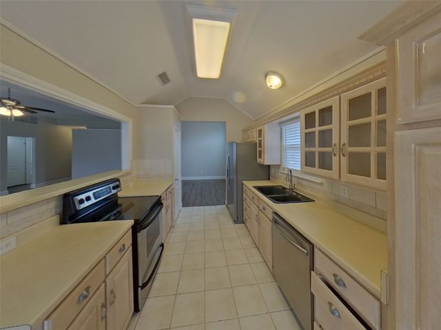 709 Flagstone Way, Wylie, TX 75098