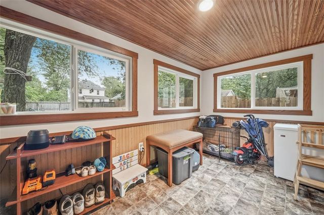 1548 Bellevue Avenue, Eau Claire, WI 54703