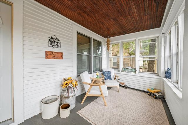 1548 Bellevue Avenue, Eau Claire, WI 54703