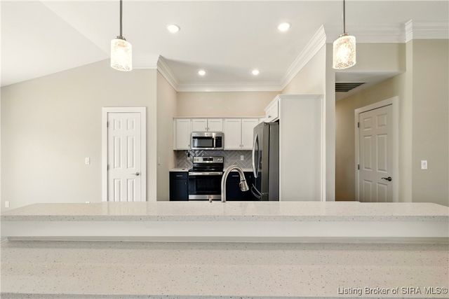 8107 Palermo Trail, Sellersburg, IN 47172