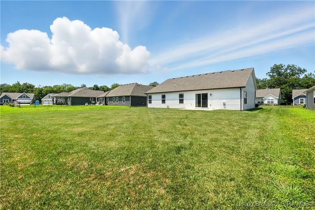 8107 Palermo Trail, Sellersburg, IN 47172