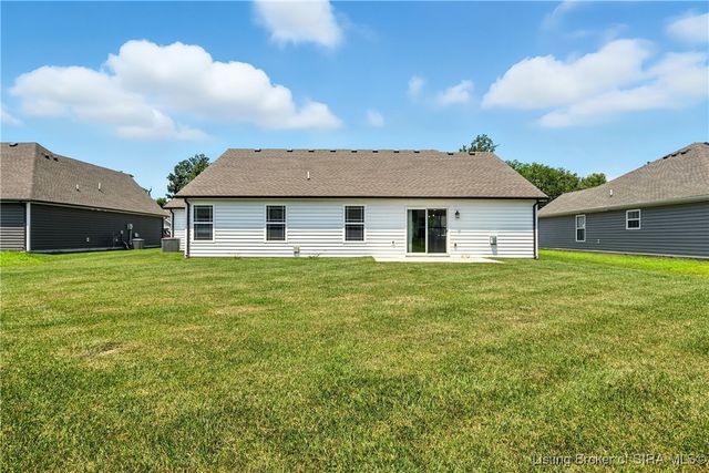 8107 Palermo Trail, Sellersburg, IN 47172