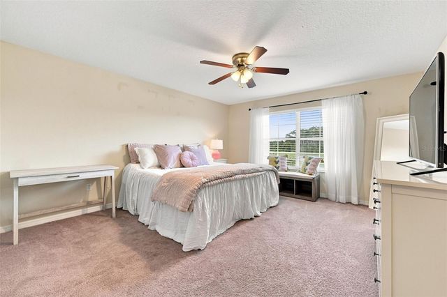 9755 TRUMPET VINE LOOP, New Port Richey, FL 34655
