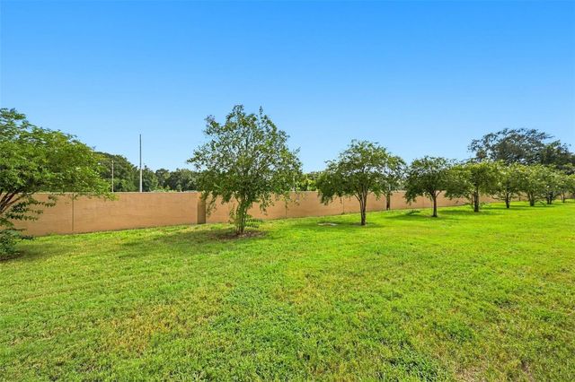 9755 TRUMPET VINE LOOP, New Port Richey, FL 34655