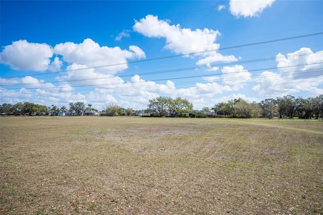 9755 TRUMPET VINE LOOP, New Port Richey, FL 34655