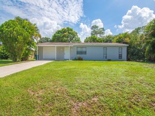 7401 Paso Robles Boulevard, Fort Pierce, FL 34951