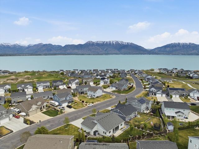 63 E BLISS DR, Saratoga Springs, UT 84045