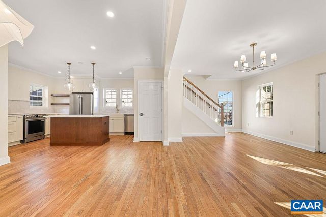 809 EAST JEFFERSON ST, Charlottesville, VA 22902