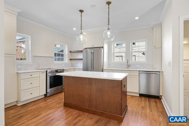 809 EAST JEFFERSON ST, Charlottesville, VA 22902